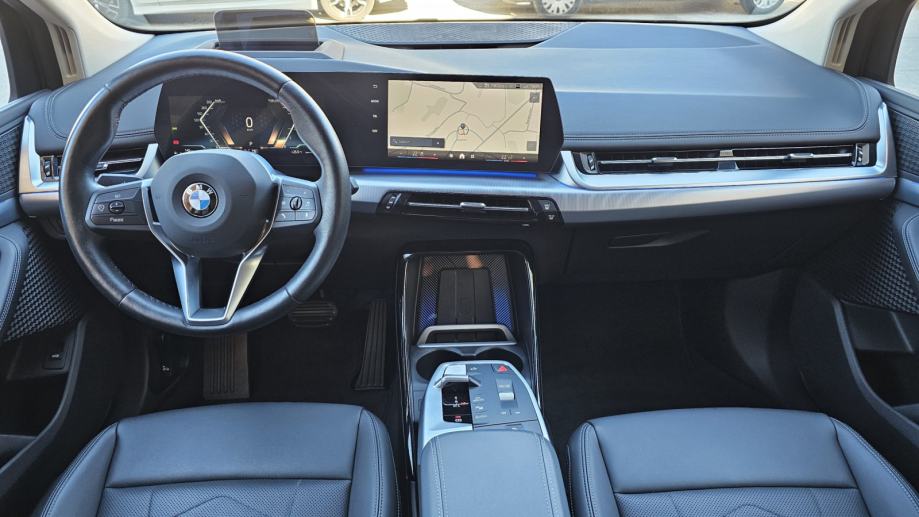BMW 218D ACTIVE TOURER 2025 LUXURY LINE SERVISNA JAMSTVO, fotografija 9