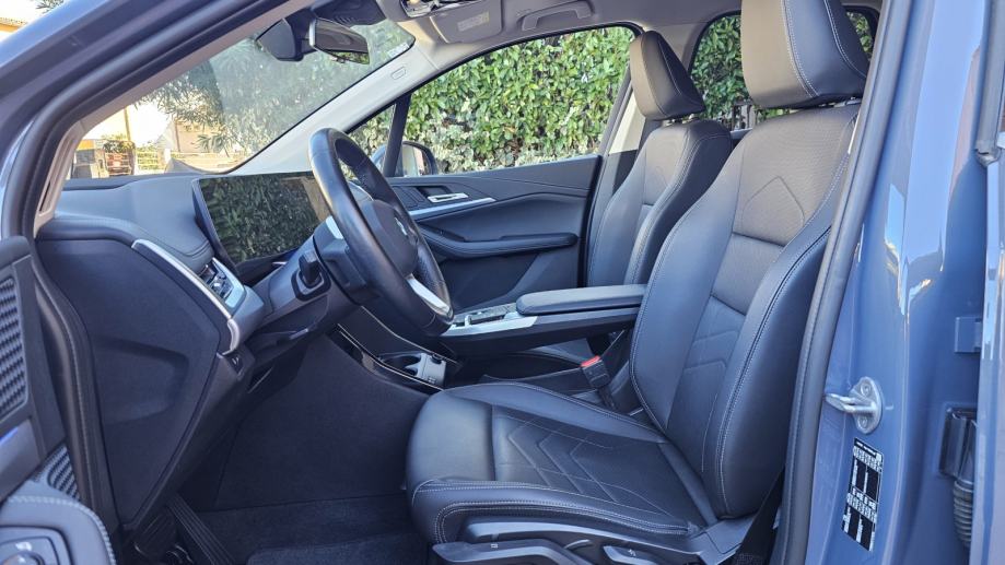 BMW 218D ACTIVE TOURER 2025 LUXURY LINE SERVISNA JAMSTVO, fotografija 14