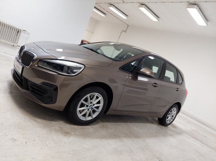 BMW 218d Active Tourer Advantage 2019.,33 tkm, LED, Navi, Kamera,EURO6