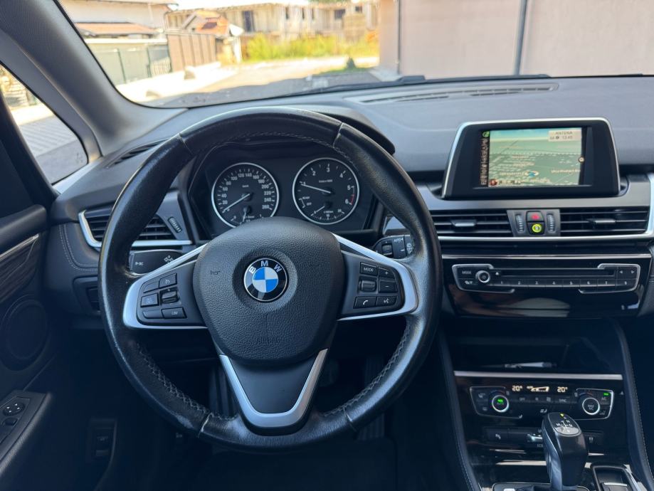 BMW 218d 150ks Automatik LUXURY•LED•NAVI•ODLIČAN!, fotografija 11