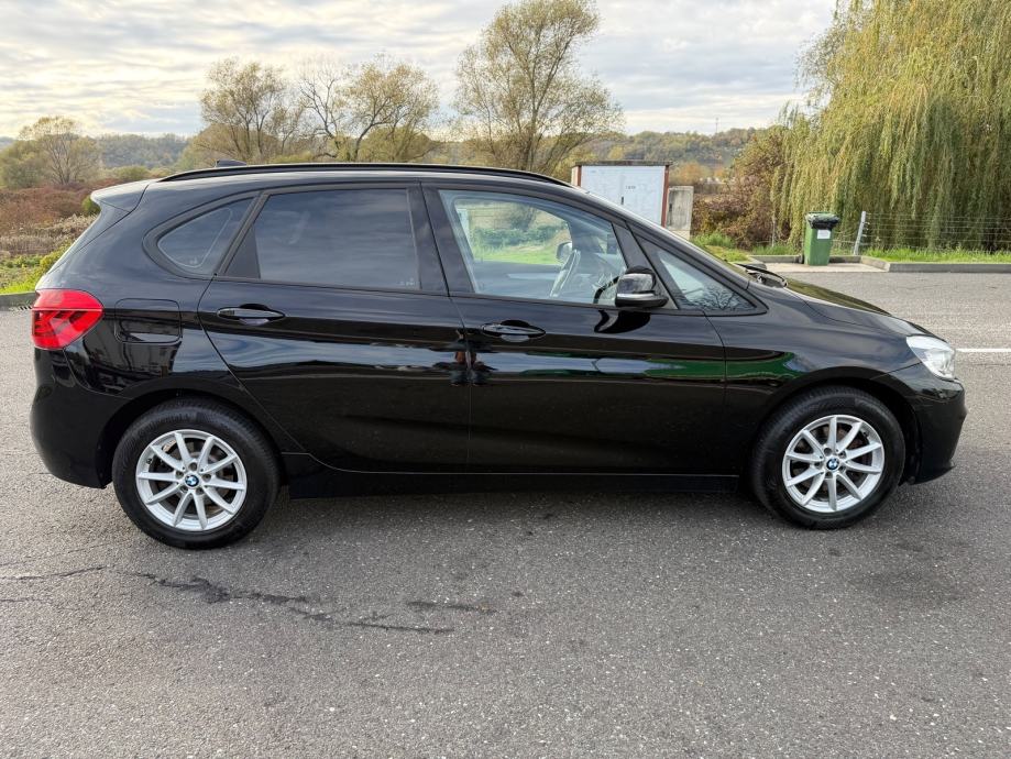 BMW 218d • Automatic • Servis • Reg • TOP ocuvan • LED • Nove gume, pogled izvana - slika 3