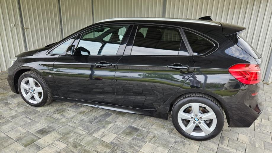 BMW 218d automatik M-pack,panorama, velika navi,head-up..., fotografija 15