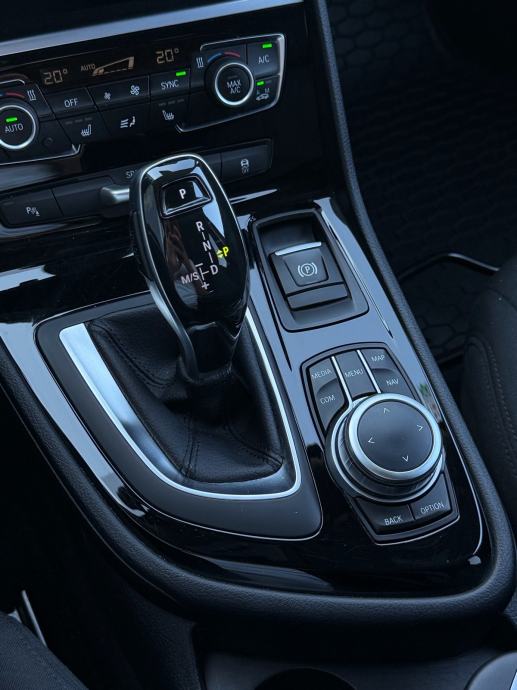 BMW 218d Gran Tourer 2022.g | AUTOMATIK | LED | KAMERA | HEAD UP |, fotografija 14