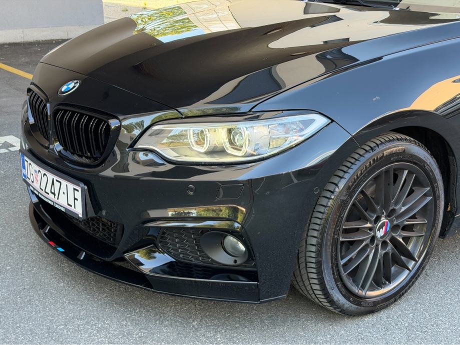 BMW 220d F23 Full oprema, Full M-paket, fotografija 4