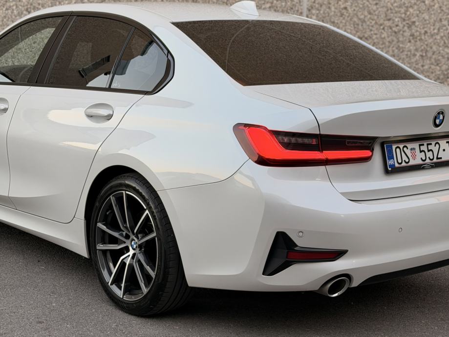BMW 3 320d G20 190KS, SPORT, VIRTUAL, AMBI LIGHT, REG. 1.g., fotografija 6
