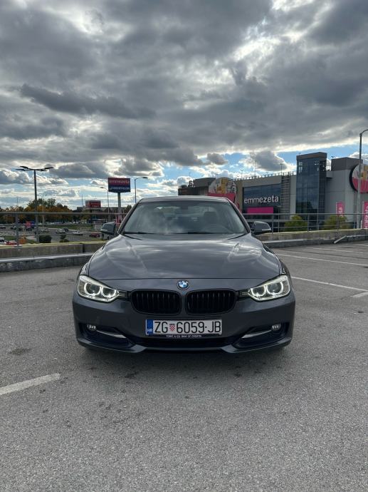 BMW serija 3 f30 automatik, fotografija 2