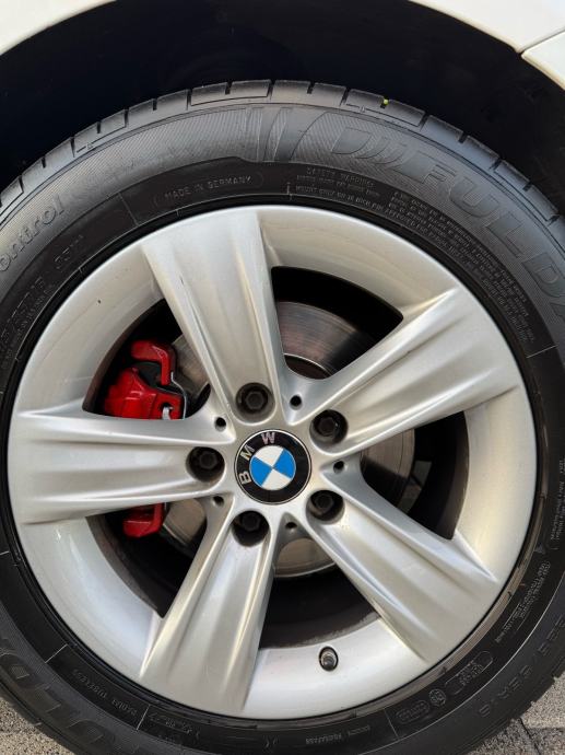 BMW 316d 2.0 DIESEL - LCI - SPORT PAKET - EURO 6 - SVI RAČUNI -PRILIKA, fotografija 13