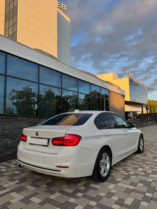 BMW 316d 2.0 DIESEL - LCI - SPORT PAKET - EURO 6 - SVI RAČUNI -PRILIKA, fotografija 11