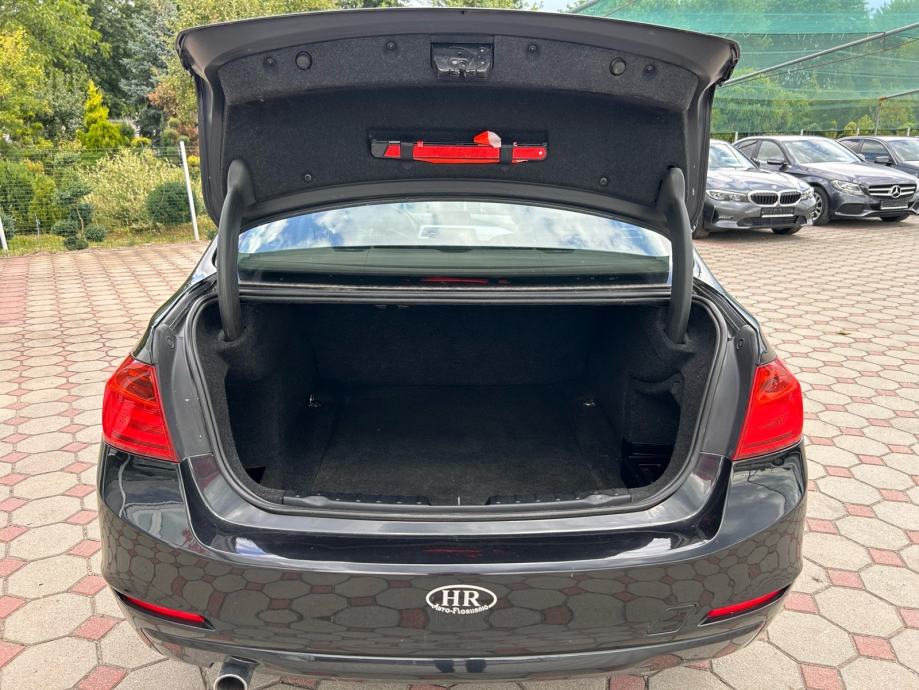 BMW 316d (2.0 motor) 2012., NAVI, SERVIS, TEMP, ALU17, GARANCIJA, fotografija 13