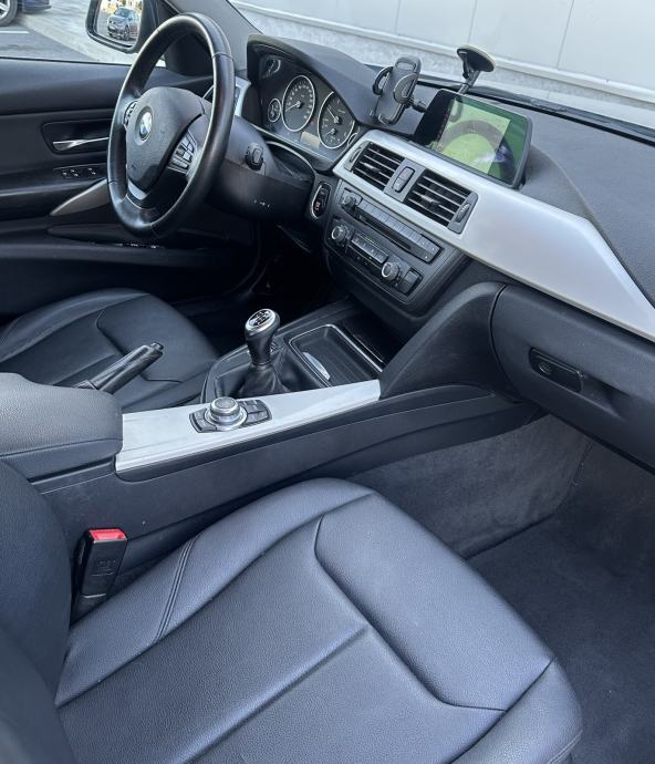 BMW 316d 2.0 MOTOR / NOVI LANAC / NAVI / REG 8-27 / ODLIČAN, fotografija 12