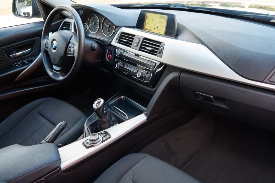 BMW 316d LCI redizajn 2016g. reg.do 02/2027g., fotografija 10