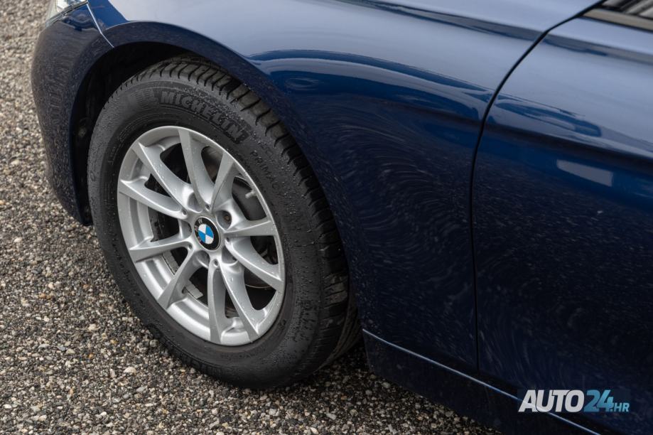 BMW 318D AUTOMATIC|RATA 235€|1. VL|HR AUTO|PDV|SERVISNA TOMIĆ|NAVI|LED, fotografija 12