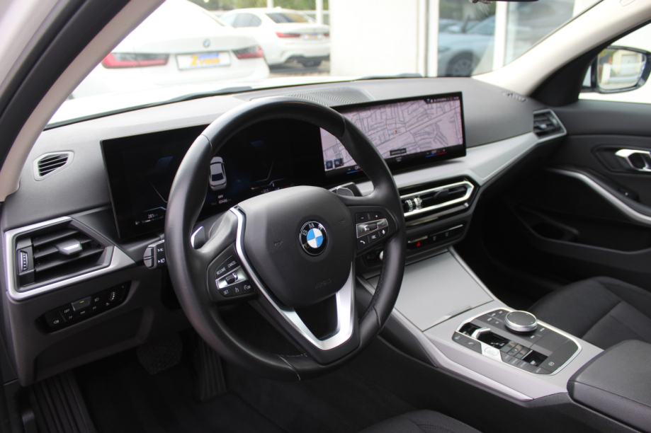 BMW 318d AUTOMATIK, LED, NAVI, ALU 17, VIRTUAL, GARANCIJA, NIJE UVOZ !, fotografija 11