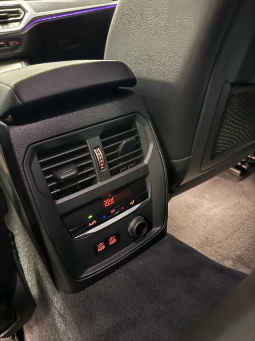 BMW 318D Automatik M Paket Led Navi Alcantara, fotografija 16