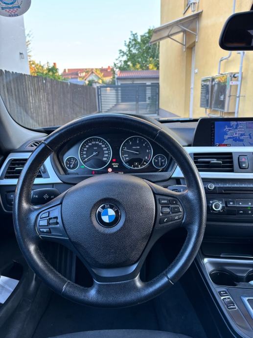 BMW 318d automatik, fotografija 9