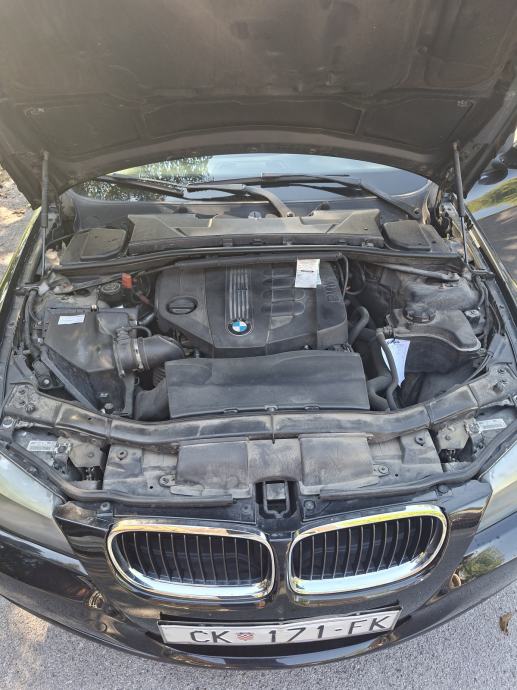 BMW 318d E90, 2011., 201.000 km. PDV, fotografija 11