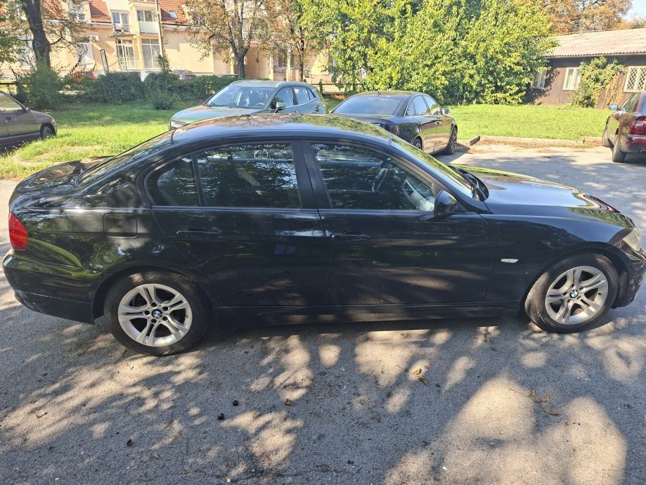 BMW 318d E90, 2011., 201.000 km. PDV, fotografija 5