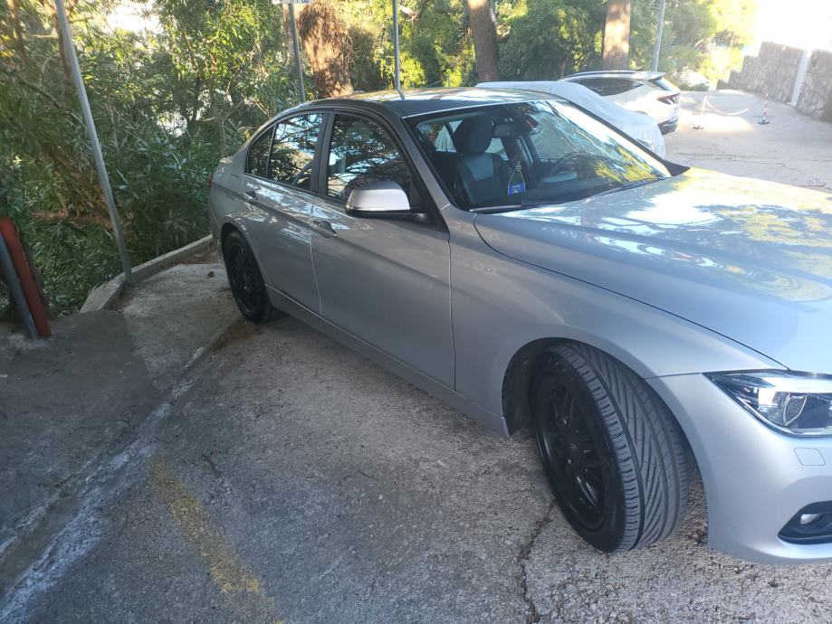 BMW 318d F30 LCI (Redizajn) – SAMO 28.060 km – HR Auto – BSI Jamstvo, fotografija 3