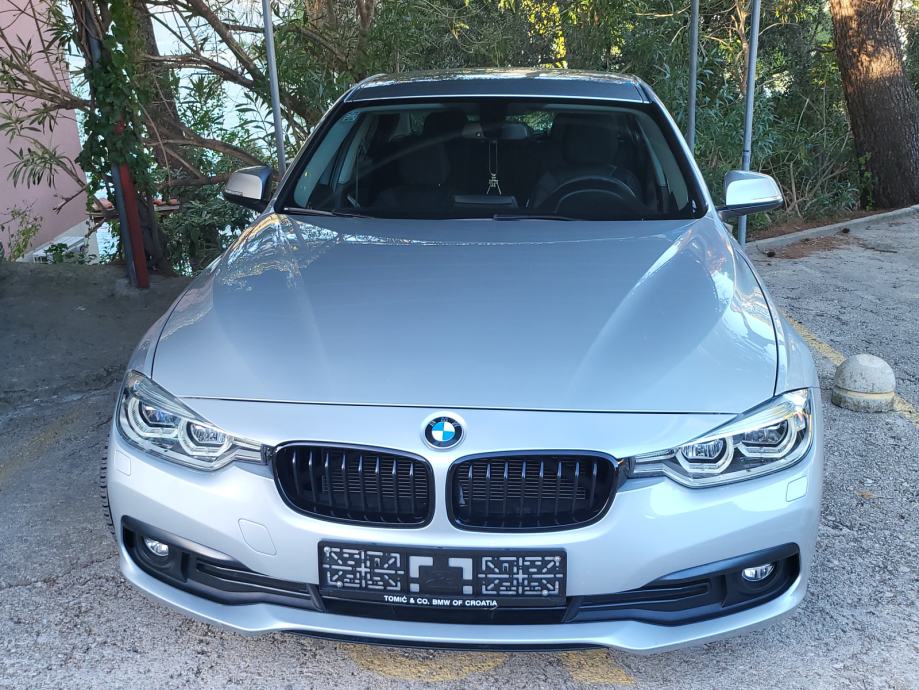 BMW 318d F30 LCI (Redizajn) – SAMO 28.060 km – HR Auto – BSI Jamstvo, fotografija 15