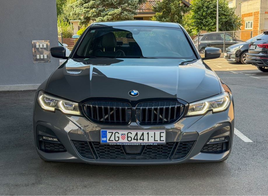 BMW 318D G20 *M Sport* 2019, fotografija 2