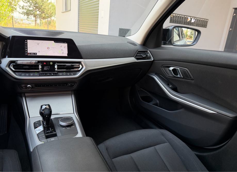 BMW 318D G20 *ShadowLine* 2019 HR auto!, fotografija 15