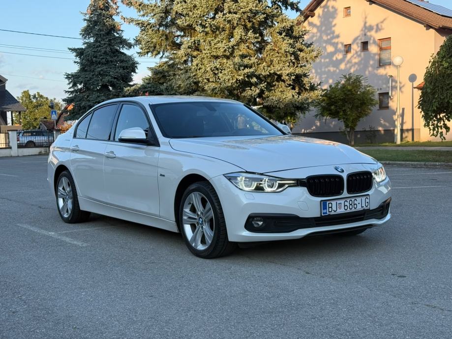 Bmw 318d LCI Sport -line, fotografija 2