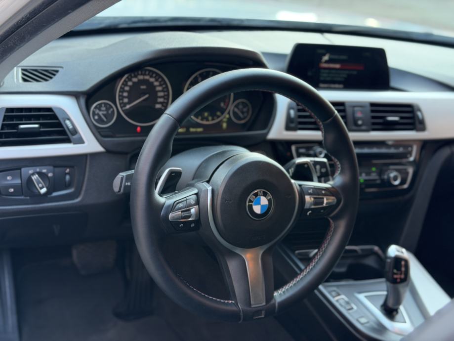 BMW 318d TOURING / REGAN / BIJELI / PDC / NAVI / CARPLAY, fotografija 10