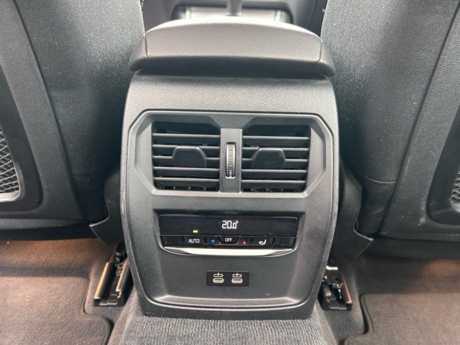 BMW 318i 2022.,VIRTUAL NAVI, SERVISNA, LED, FRONT ASSIST, ALU, fotografija 19