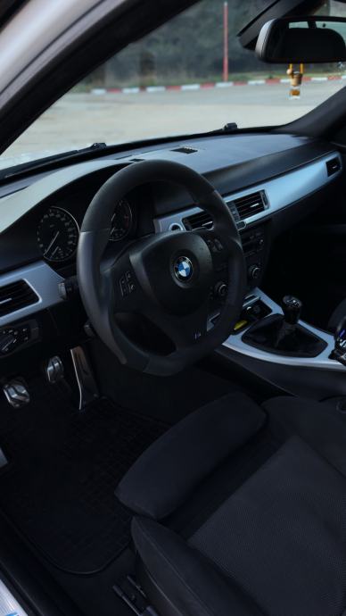 BMW 320d E90 M Sport | 2008. | 315.000 km | 6 brzina, fotografija 8