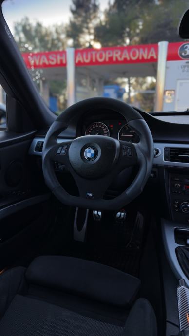 BMW 320d E90 M Sport | 2008. | 315.000 km | 6 brzina, fotografija 12
