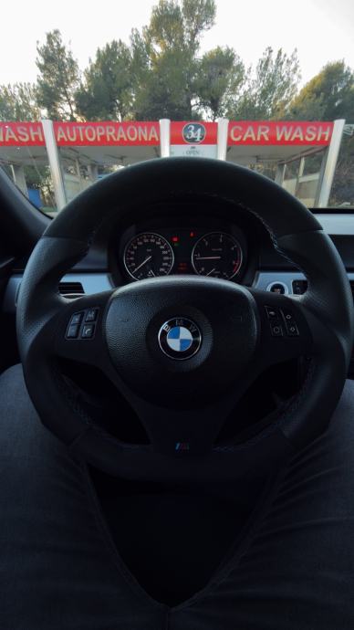 BMW 320d E90 M Sport | 2008. | 315.000 km | 6 brzina, fotografija 13