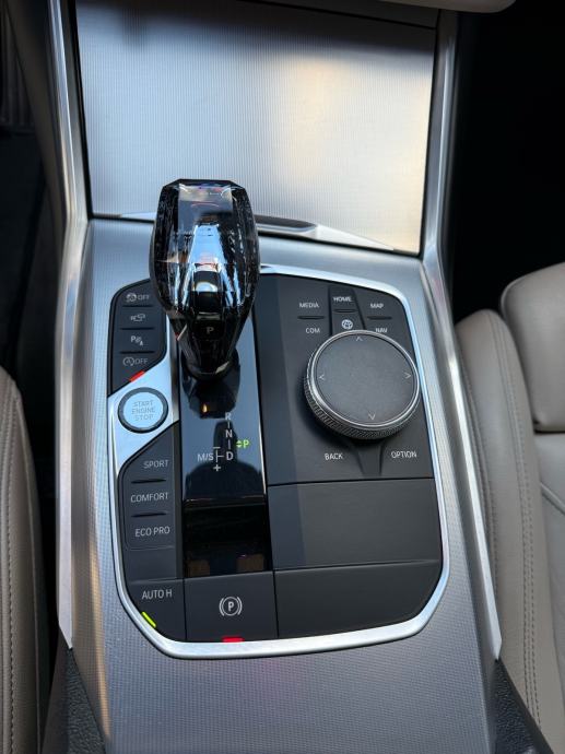 BMW 320d G20 SPORT LINE*LASER*HUD*H/K*ACC*REGAN GODINU DANA, fotografija 13