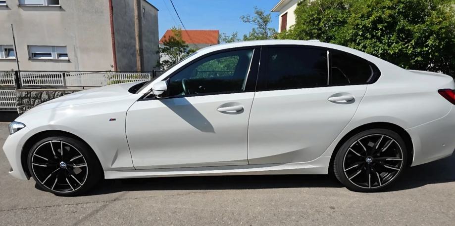 BMW 320d 2025 * gar. do 2030 * M Sport * HUD * LED * 360 * Alcantara *, fotografija 3