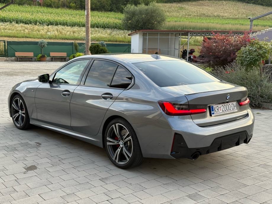 BMW 320d M sport PRO, fotografija 4