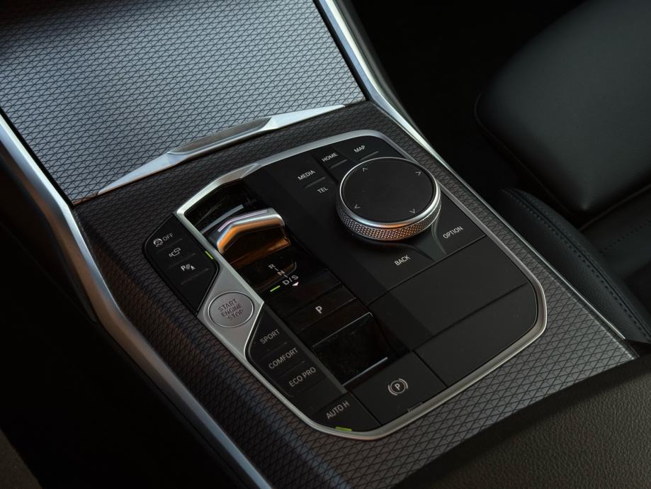 BMW 320d M sport PRO, fotografija 9