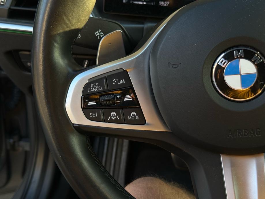 BMW 320d M sport PRO, fotografija 8