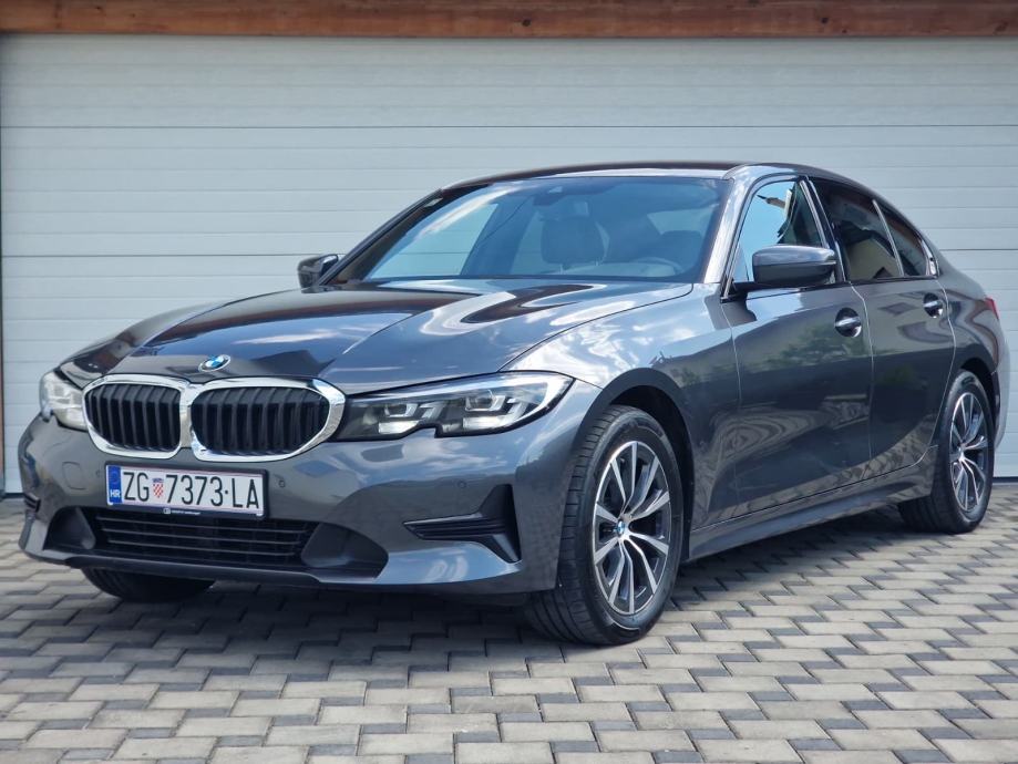 BMW 320d xDrive mild hybrid, fotografija 2