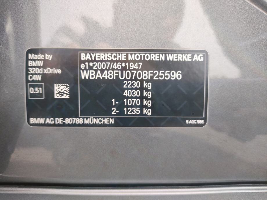 BMW 320d xDrive, M Sport paket, HR vozilo, u PDVu, tvorničko jamstvo, fotografija 20
