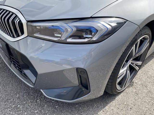 BMW 320e M Sport, pogled izvana - slika 3