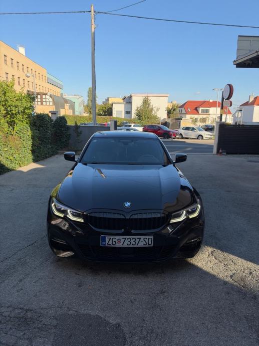BMW 330d XDrive, fotografija 2