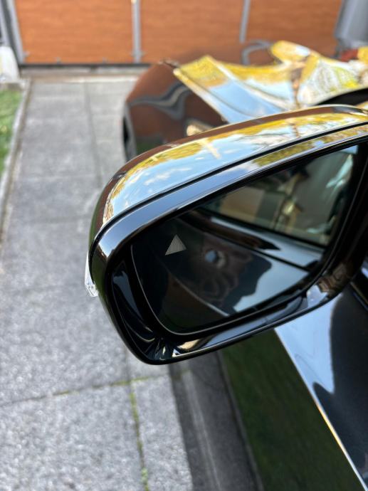 BMW 330e XDRIVE 2025g, fotografija 10