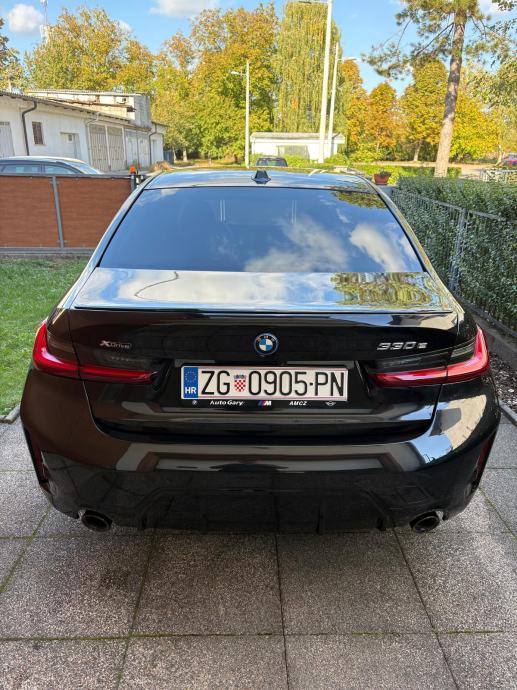 BMW 330e XDRIVE 2025g, fotografija 7