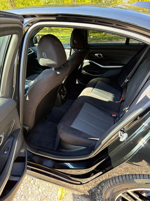 BMW 330e XDRIVE 2025g, fotografija 13