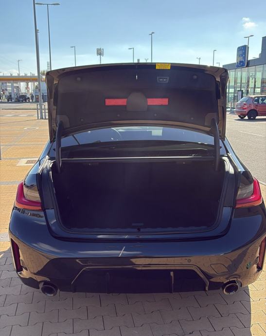 BMW 330e XDRIVE 2025g, fotografija 8