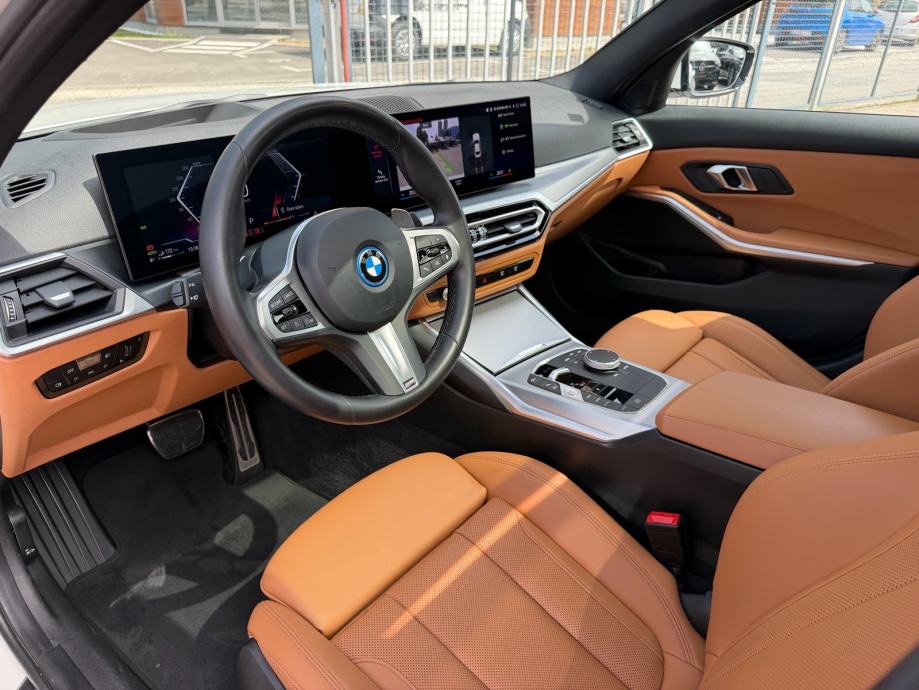 BMW 330e Xdrive M sportpaket **FACELIFT**FULL OPREMA**, fotografija 8