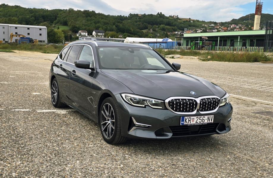 BMW 330e xDrive Touring G21–FULL - Luxury, PHEV, Pano, Laser, HUD, ACC, fotografija 3