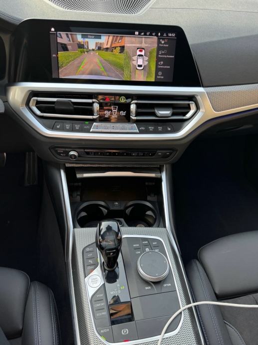 BMW 330i M Performance, Laser, 360° kam*LiveCockpit*Šiber*Koža*Head-up, fotografija 11