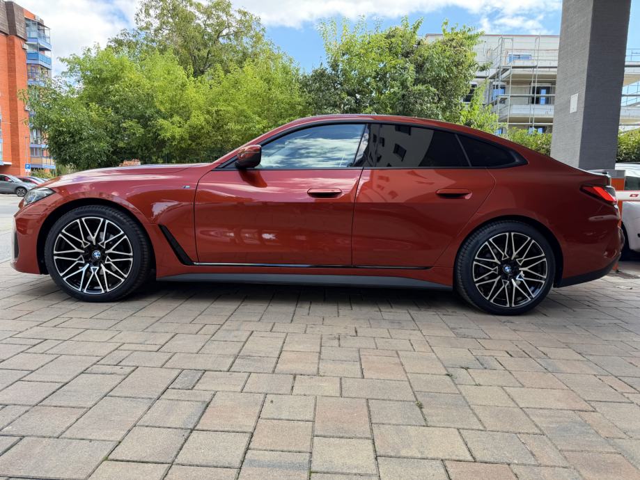 BMW 4 Gran Coupe SPORT420d automatik 190ks,FUL,VIRTUAL,IZUZETNO OČUVAN, pogled izvana - slika 4