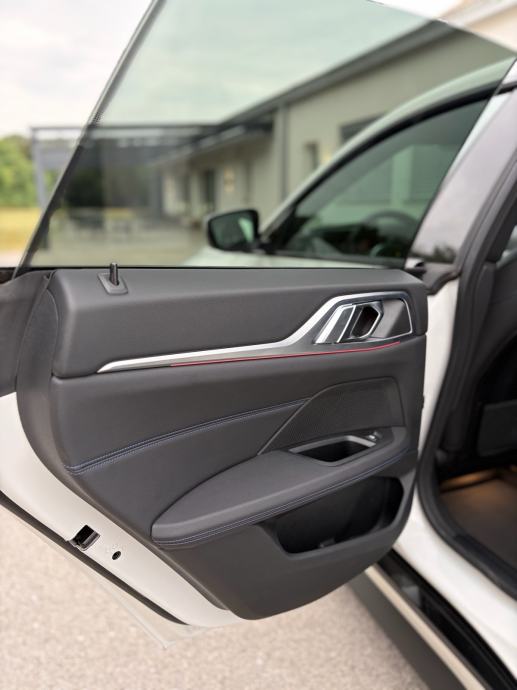 BMW 420d Gran coupe 2024/LEASING/MEM/360/HUD/AMBIENT/TOP STANJE, fotografija 18