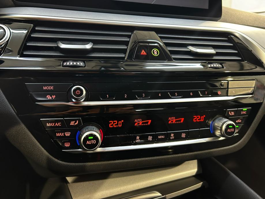 BMW 520 D LCI KOŽA HEAD UP KAMERA 360 LED FACELIFT U PDV-U 12MJ.GAR, fotografija 13